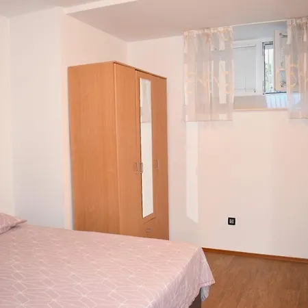 Center 4 People * Спліт